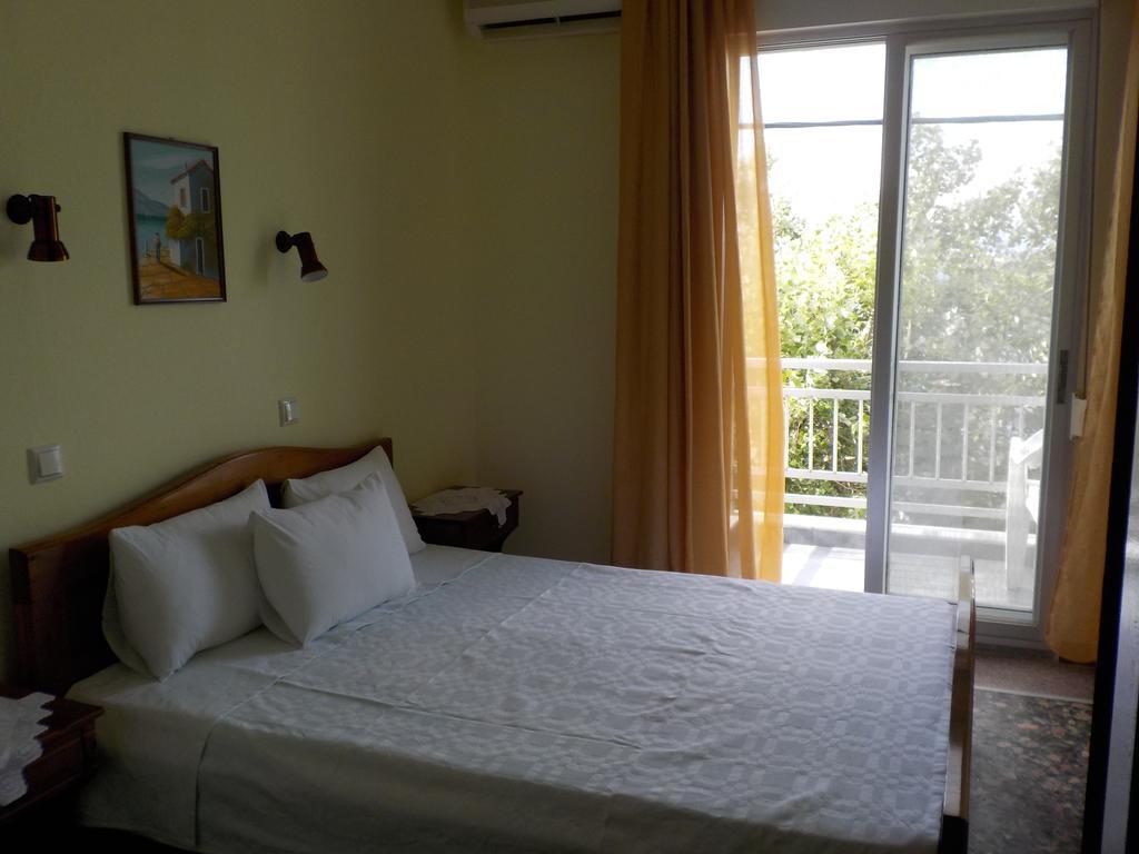 Hotel Prinos Esterno foto