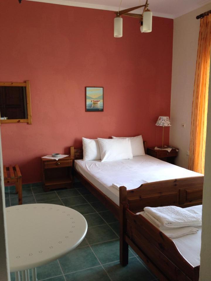Hotel Prinos Esterno foto