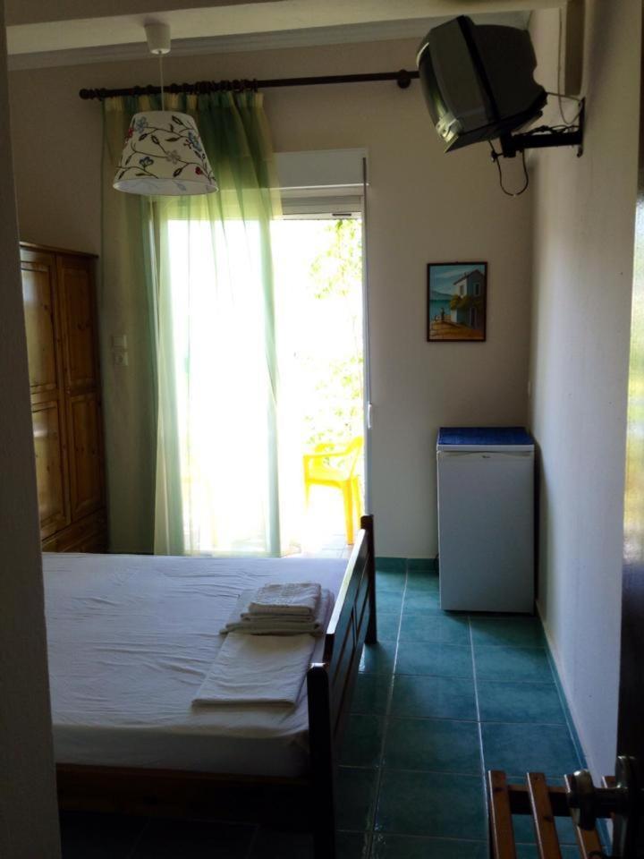 Hotel Prinos Esterno foto