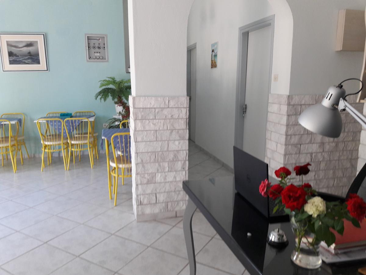 Hotel Prinos Esterno foto